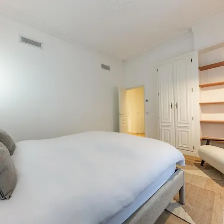 Luxury Rivoli 4 Bed 3,5 Bath By De Bhv Apartment *